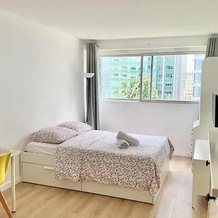 Super Paris La Defense Apartment *